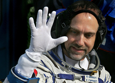 世界で6番目の宇宙旅行者、米ビデオゲーム界の「教祖」が出発