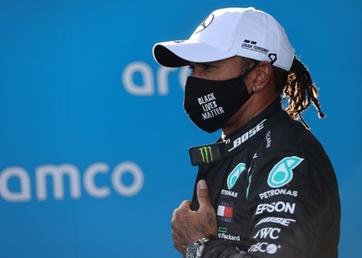 金曜フリー走行は不要、メルセデスの二人が口そろえる