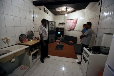 独裁者カダフィ大佐の邸宅跡地に遊園地計画、リビア