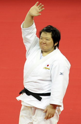 塚田 柔道・女子78キロ超級決勝でトウ文に敗れ銀メダル