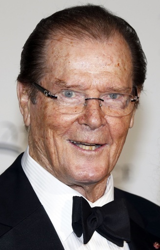英俳優ロジャー・ムーアさん死去 007シリーズ主演
