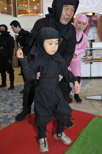 伊賀流忍者がお台場ジャック?! 伊賀市が観光PR