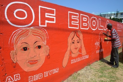 リベリアのエボラ熱感染者、3週間で数千人増える恐れ WHO