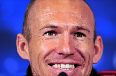 バイエルンがロッベンとの契約を2017年まで延長