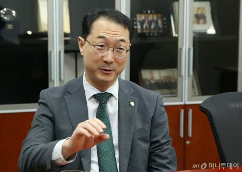 キム・ゴン議員(c)MONEYTODAY