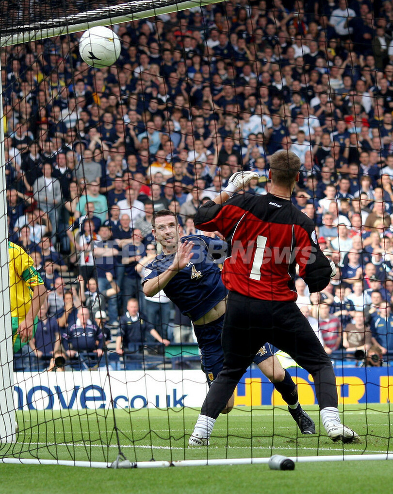 <サッカー 欧州選手権2008・予選> スコットランド ホームでリトアニアを降す 写真8枚 国際ニュース:AFPBB News