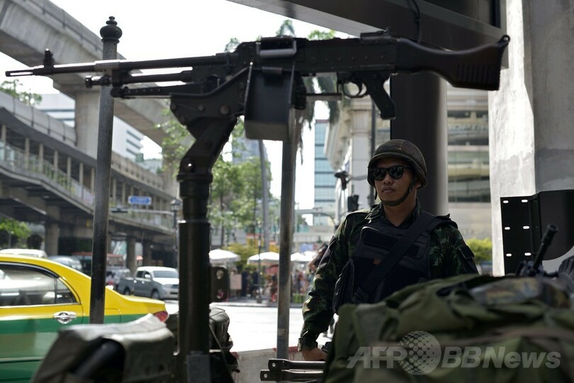 タイ陸軍、メディア検閲を布告 戒厳令に続き