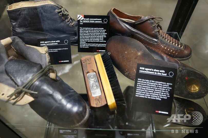 冷戦時代のスパイ気分が味わえる？ 米NYに「KGB博物館」オープン