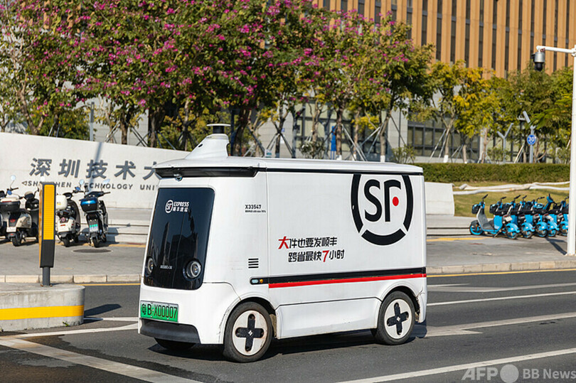 中国深セン 稼働中の機能型無人車両が800台突破