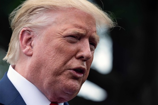 トランプ氏、タリバンとの和平協議は「死んだ」