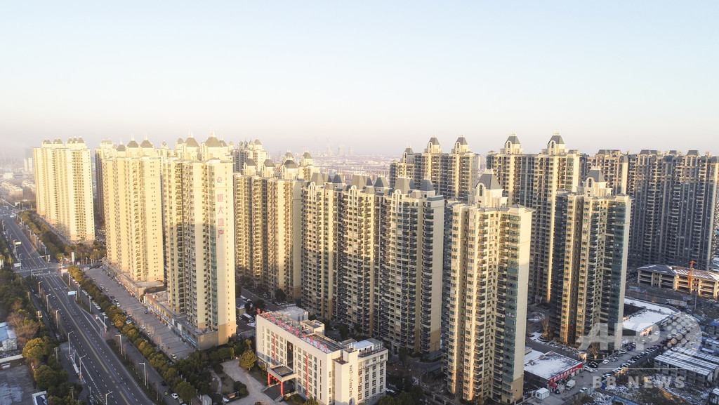 中国の大手不動産が全物件を30%値下げ! 「借金体質」改善のため 中国の大手不動産が全物件を30%値下げ! 「借金体質」改善のため