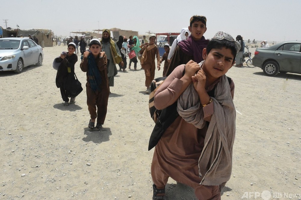 タリバン、アフガン国境の9割掌握と主張