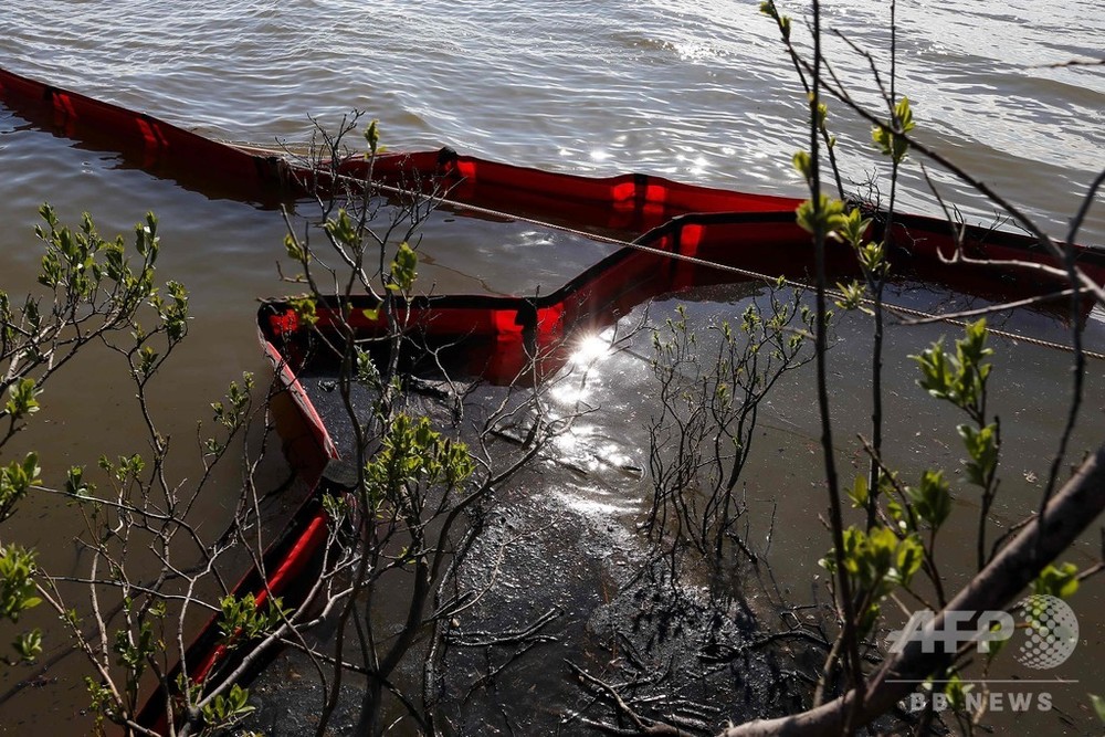 Rio Ambarnaya, na Sibéria, severamente poluído