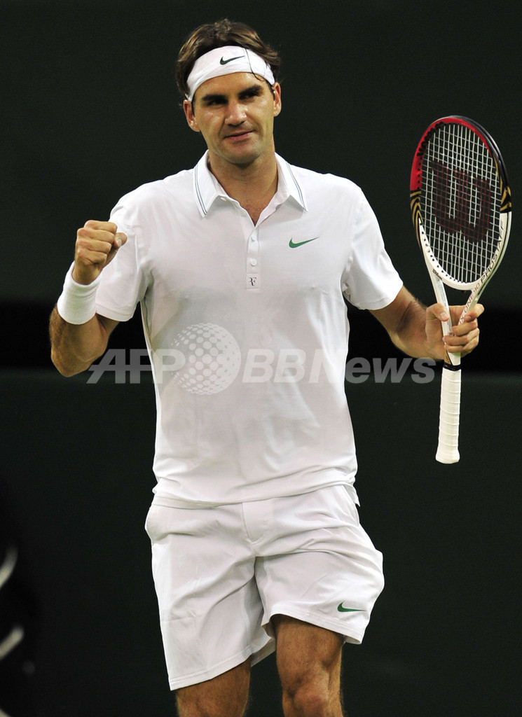 フェデラー、苦しみながらも4回戦へ ウィンブルドン選手権 写真10枚