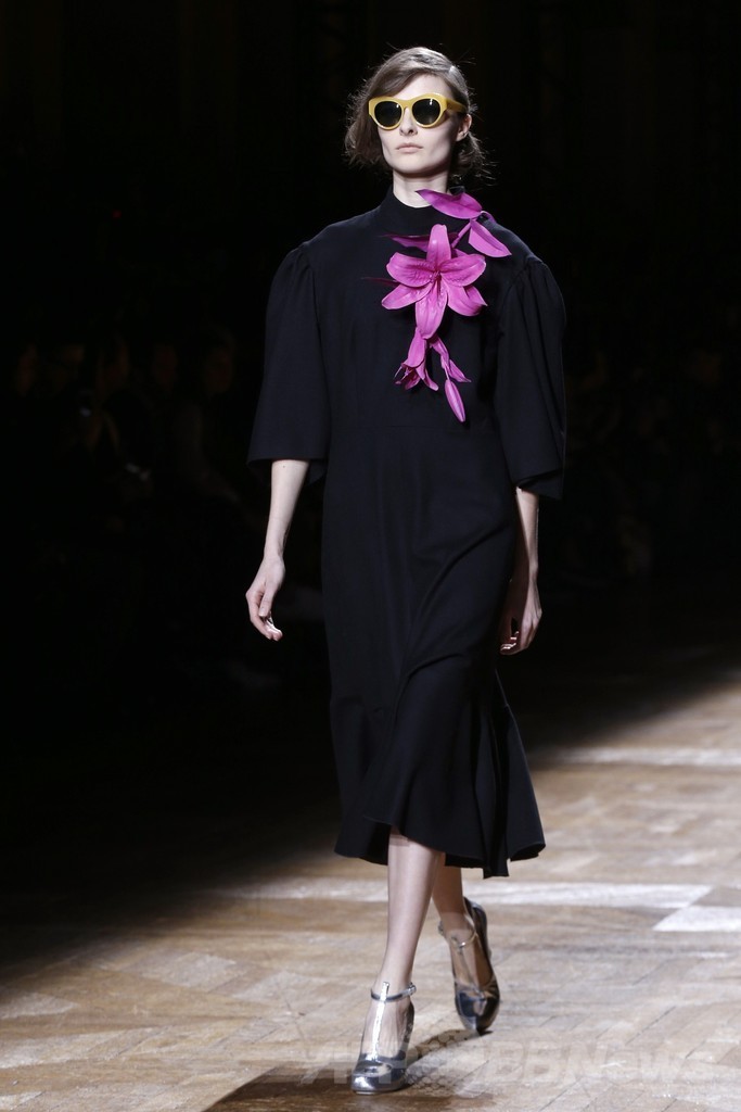 ＜14/15年秋冬パリコレクション＞ドリス ヴァン ノッテン