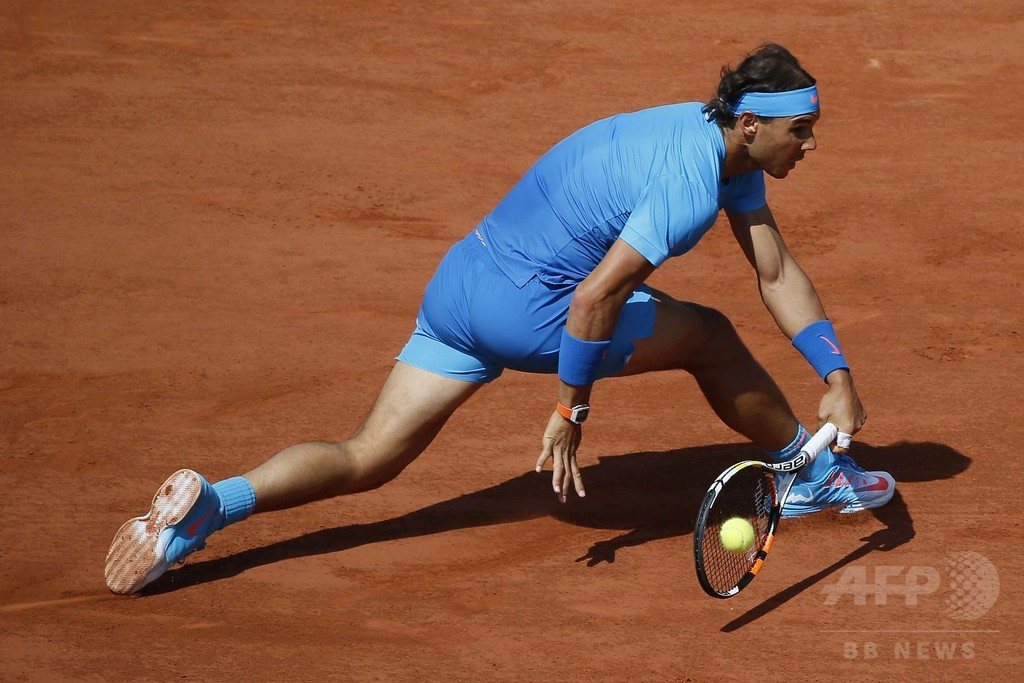 ジョコビッチが優勝9度のナダル下し準決勝進出、全仏オープン 写真15枚