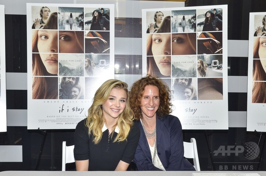 クロエ・グレース・モレッツ、主演映画のファンイベントに出席
