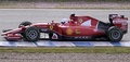 ヘレス合同テスト2日目の走行に臨むフェラーリのセバスチャン・ベッテル（2015年2月2日撮影）。(c)AFP/CRISTINA QUICLER