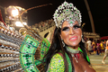 カーニバルシーズンが到来したブラジル。写真は、サンパウロ（Sao Paulo）で開催されたパレード1日目の様子（2012年2月18日撮影）。(c)AFP/BRAZIL PHOTO PRESS/VANESSA CARVALHO