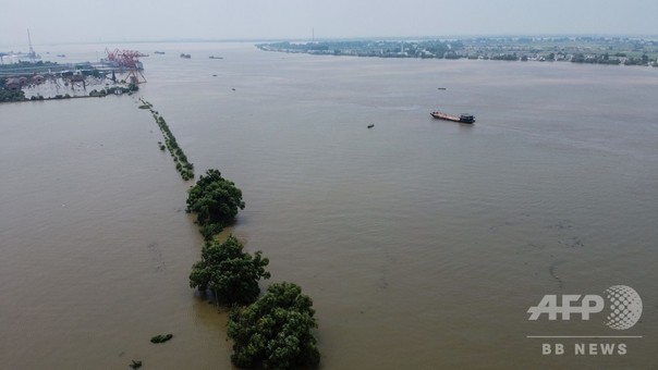 長江の増水で住宅地が浸水 中国・江西省 写真19枚 国際ニュース：AFPBB