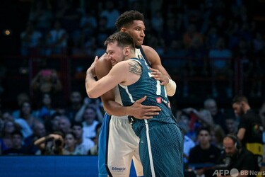 海外限定　日本未発売　バスケットボール スロベニア代表 luka2-200x150.jpeg