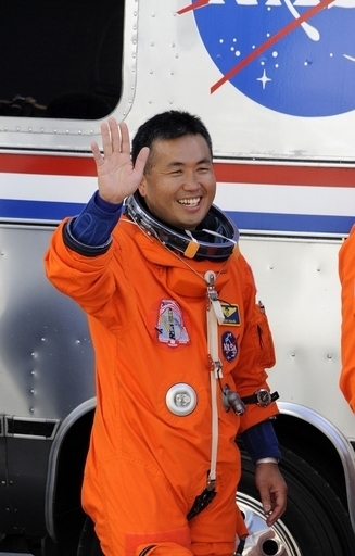 「ディスカバリー」、目下の脅威は健康器具の故障 NASA