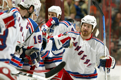 ＜06-07NHL＞レンジャーズ フライヤーズを降し連敗を2で止める - 米国