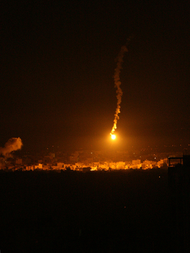 イスラエル軍、ハマス戦闘員と交戦 各国からの停戦要求は拒否