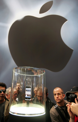 シスコ、「iPhone」の商標めぐりアップルを提訴 - 米国