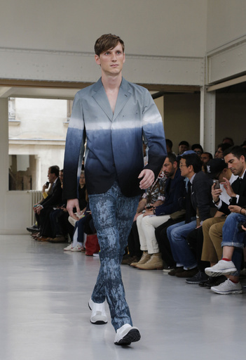 ＜14年春夏パリ・メンズコレクション＞イッセイミヤケ