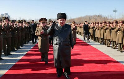 ファッションも「軍事同盟」…プーチン大統領と同じ帽子で“軍の規律”を強調した金正恩総書記