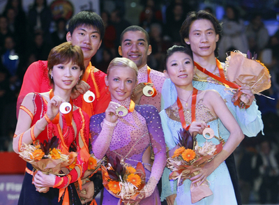 サフチェンコ／ショルコウィー組 GPシリーズ・ファイナル・ペアで優勝