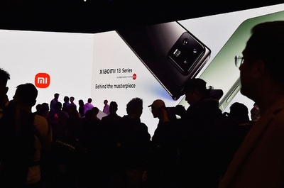 世界最大級の通信見本市MWCが開幕 スペイン