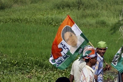 小型車「ナノ」工場の建設中断問題に楽観的な見通し