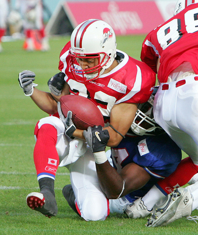 日本 フランスを降し初戦を飾る