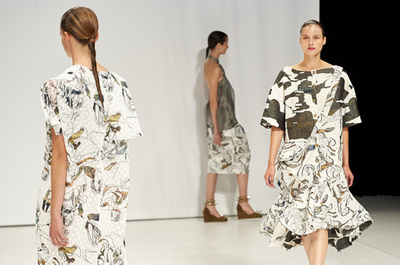 「チャラヤン」19年春夏コレクション発表