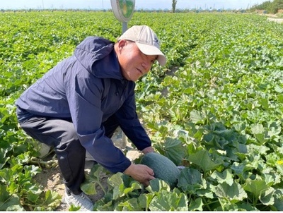 新シルクロードの「甘い絆」・中国