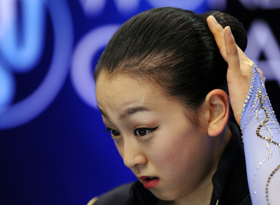 金妍児 SPで首位に 浅田は3位、世界フィギュア
