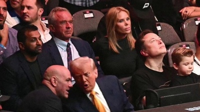 動画:トランプ米大統領 マスク氏ら閣僚と総合格闘技UFC観戦