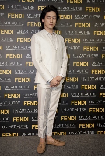 「フェンディ」美術展レセプション、多くの著名人らが来場