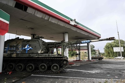 ウクライナ、奪還の東部で10か所の「拷問部屋」発見