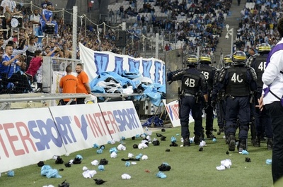 マルセイユ、荒れたリヨン戦の代償で一部スタンド閉鎖