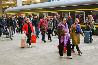 春節連休後のオフピーク旅行、中高年層が主力に 中国