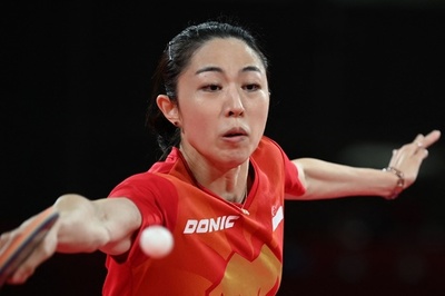 快進撃のシンガポール卓球選手、準決勝で涙 東京五輪
