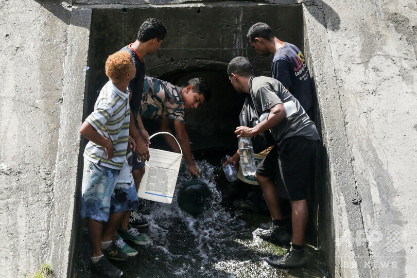 ベネズエラ大停電、デモや略奪で逮捕者300人超