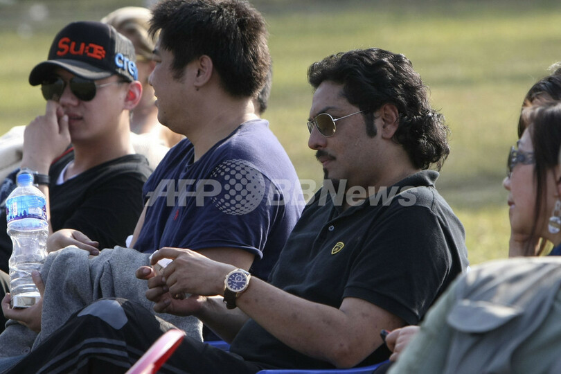 ネパール元皇太子に逮捕状、リゾート地で発砲