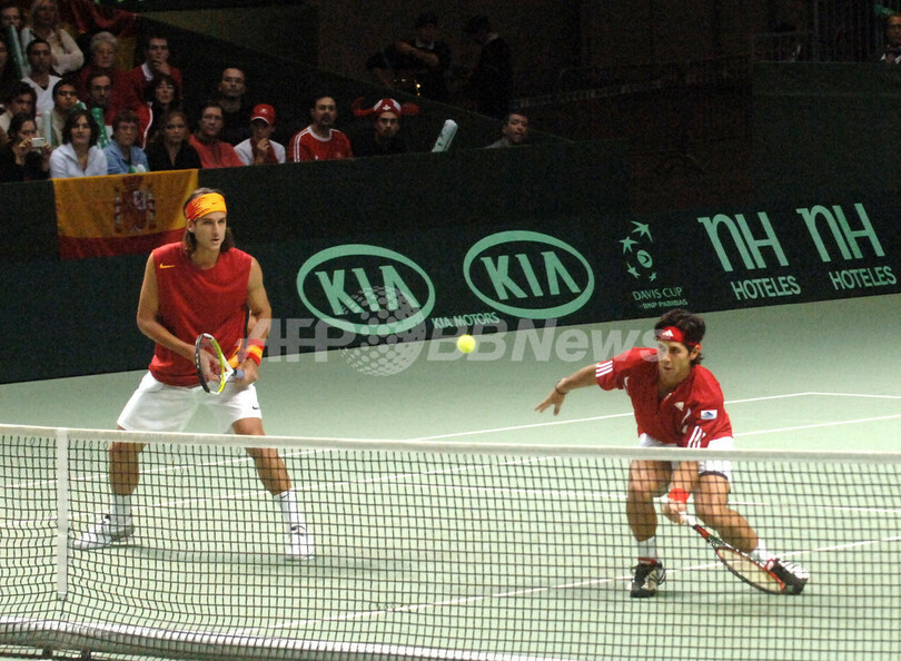 男子テニス 07デビスカップ スペイン ロペス ベルダスコ組が勝利し2勝目を挙げる スイス 写真11枚 国際ニュース Afpbb News