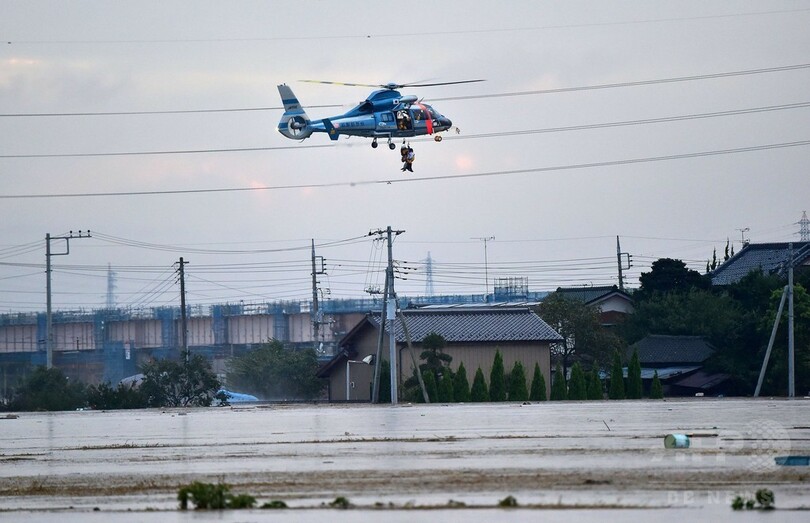 関東豪雨、12人不明 約700人が孤立