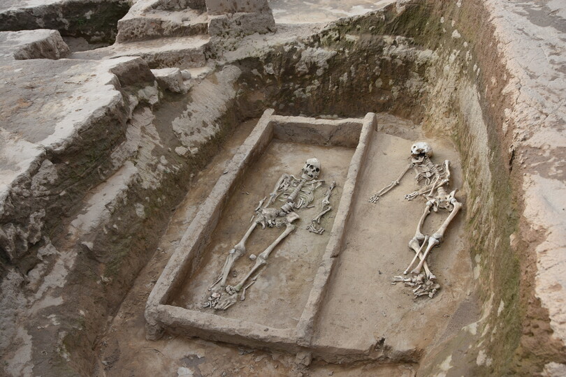 陝西省の寨山遺跡で約４千年前の大型墓地を発見 写真10枚 国際ニュース Afpbb News