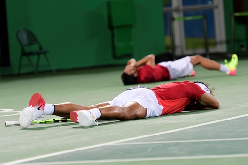 ナダル 男子ダブルス制して五輪通算2個目の金 写真10枚 国際ニュース Afpbb News